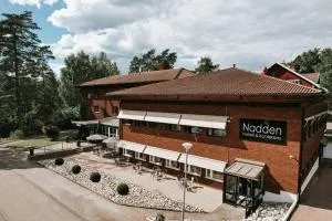 Nadden Hotell & Konferens - 萨拉