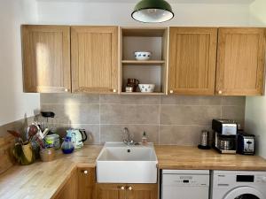 Charming village house in Goult