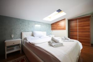 Apartments by the sea Petrcane, Zadar - 3275