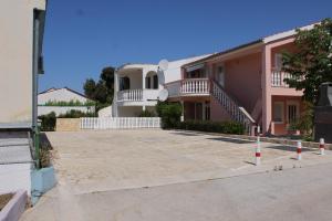 Apartments by the sea Petrcane Zadar 3287