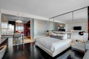 Palms Place Luxury Studio STRIP VIEW NO RESORT FEE