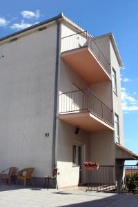 Apartments with a parking space Podstrana, Split - 5250