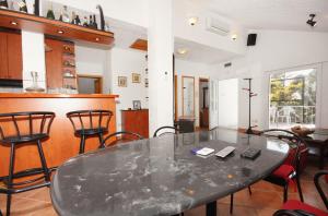 Apartments by the sea Malinska (Krk) - 5290