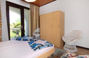 Apartments with parking space Baska, Krk - 5430