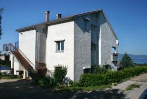 Apartment Njivice 5427b