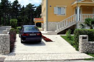 Apartments with a swimming pool Jadranovo, Crikvenica - 5521