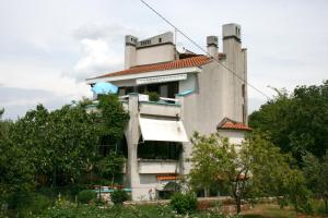 Apartments with a parking space Malinska (Krk) - 5395