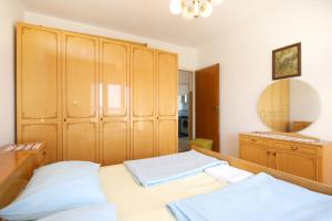 Apartments with parking space Selce, Crikvenica - 5475