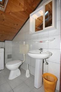 Apartments with parking space Dramalj, Crikvenica - 5491