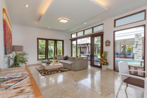 Villa Club Corner Residence by Nagisa Bali