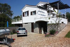 Apartments by the sea Vantacici, Krk - 5292