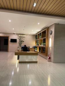 Modern Executive Studio Hotel with kitchen