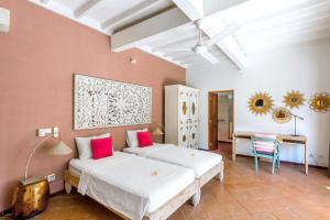 La Villa Oberoi (2 BR)