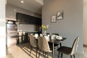 Conezion Residence Putrajaya 3BR6Pax IOI City Mall