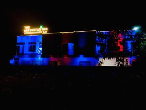 THE GREENSTAR INN PREMIUM