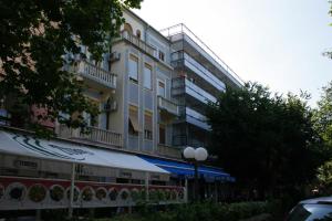 Apartments by the sea Crikvenica - 5563