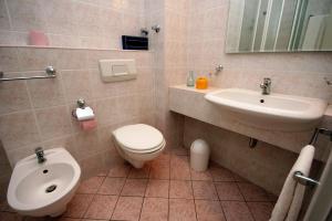 Apartments by the sea Crikvenica - 5563