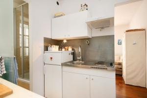 Apartments by the sea Punat, Krk - 5564