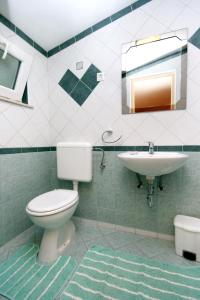 Apartments by the sea Selce, Crikvenica - 5550