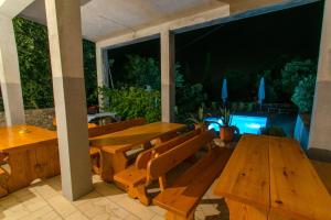 Apartments with a swimming pool Dramalj, Crikvenica - 5551