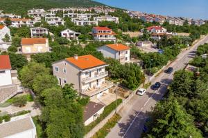 Apartments by the sea Klenovica, Novi Vinodolski - 5575