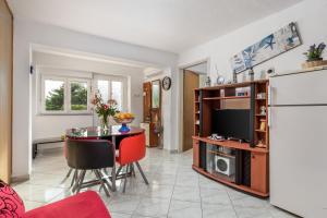 Two-Bedroom Apartment with Terrace room in Apartments by the sea Klenovica Novi Vinodolski - 5575