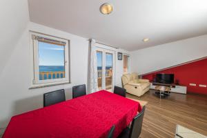 Family-friendly apartments with swimming pool Dramalj, Crikvenica - 5594