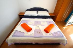 Apartments with parking space Crikvenica - 5553