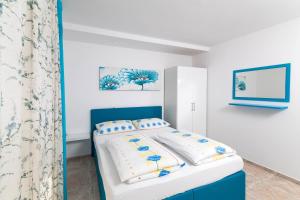 Family-friendly apartments with swimming pool Dramalj, Crikvenica - 5594