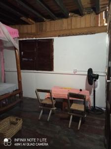 Mida Creek Eco Camp - cottage house