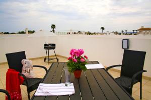 Luxury bungalow Allegra 43 with AC and Pool