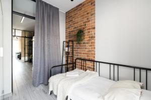 Family Apartment 62m - Sowia with GARAGE & BALCONY by Noclegi Renters