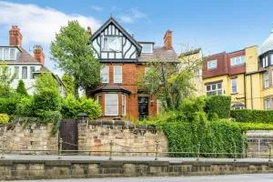 Derby City Centre, Bright, Spacious, and Airy Apartments - 112 Duffield Road - Morley