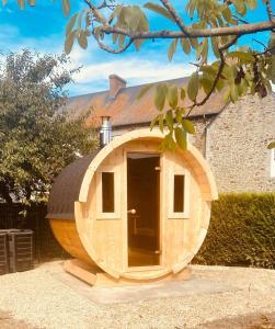 Maisons de vacances Gites le Mont Desclos Saint Michel : photos des chambres