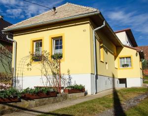 Žltý domček - Apartmán Švábovce