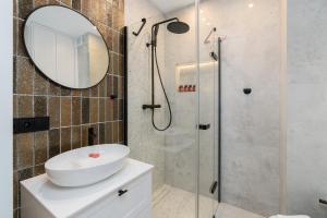 Niedziałkowskiego 25 Apartments Stary Browar City Center by Renters Prestige