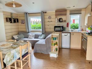 Campings Mobil home camping 4* bord du lac de Biscarrosse. : photos des chambres