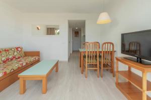 One-Bedroom Apartment (3 Adults) room in Aparthotel Club Simó