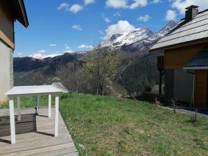 Appartements Hameau Pra Roustan by Godille : photos des chambres