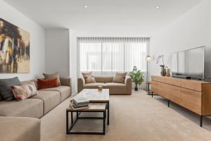 Large apartment in Playas del Duque