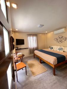 Southseas Beach Resort and Dive Center