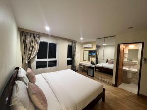 V Check inn Sukhumvit 22