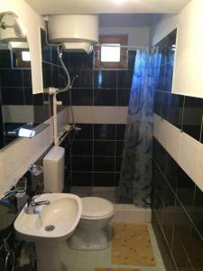 Apartments Avram