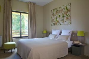 Hotels Hotel Les Herbes Folles : photos des chambres