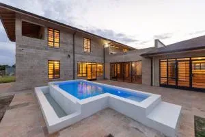 The Landing Nanyuki - One Bedroom Guest house - Naro Moru