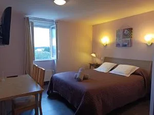 疯狂的石头住宿加早餐旅馆 - Épercieux-Saint-Paul