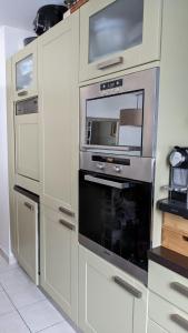 Appartement lumineux Seine, île St-Germain, proche Porte de Versailles et la Défense