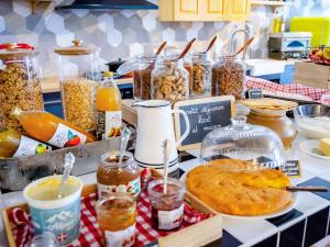 Hotels greet hotel Annecy Cran-Gevrier : photos des chambres