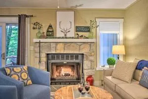 Hike, Ski and Explore Lake Harmony Retreat with Grill - قرية بير كريك