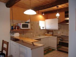 Maisons de vacances Gite Buxieres-sous-les-Cotes, 6 pieces, 10 personnes - FR-1-585-7 : photos des chambres